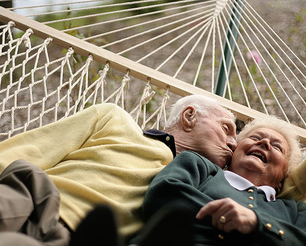 Old -couple -In-Love 