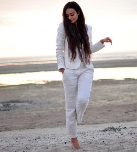 30 Fashionable All White Outfits For Any Season StayGlam