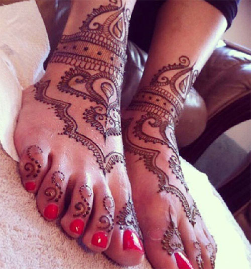 Ankle Henna Design