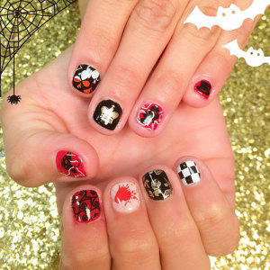 30 Spooktacular Nail Ideas for Halloween | StayGlam