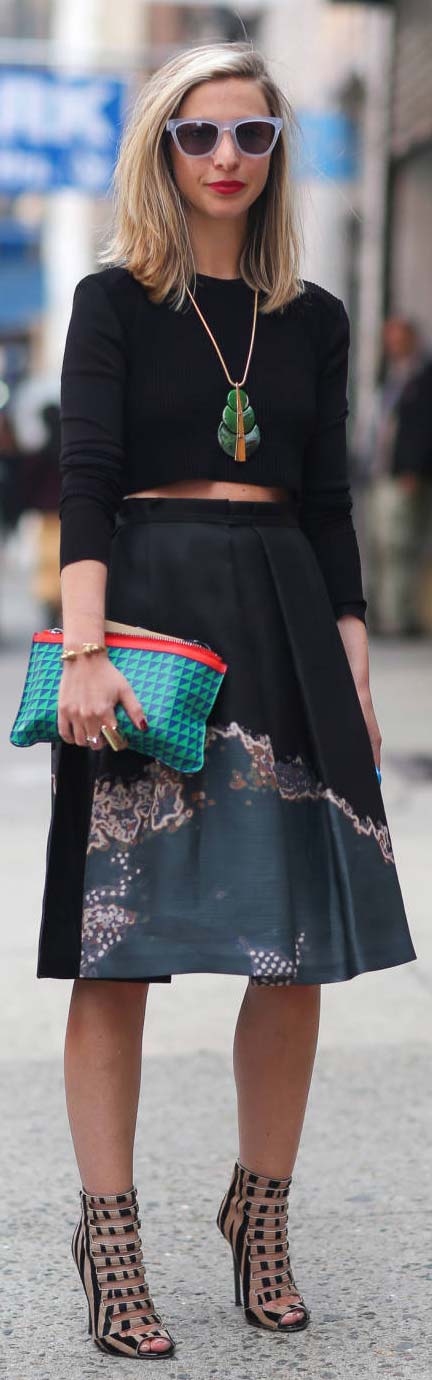 black crop top and skirt outfit