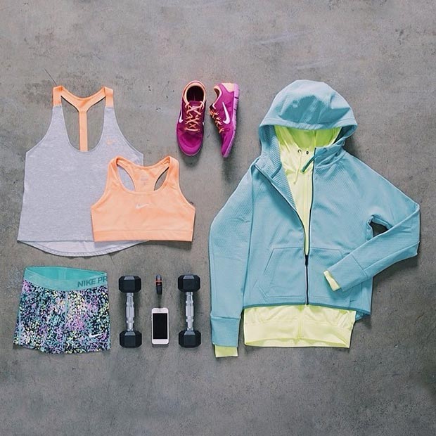 Colorful Nike Workout Outfit for Women