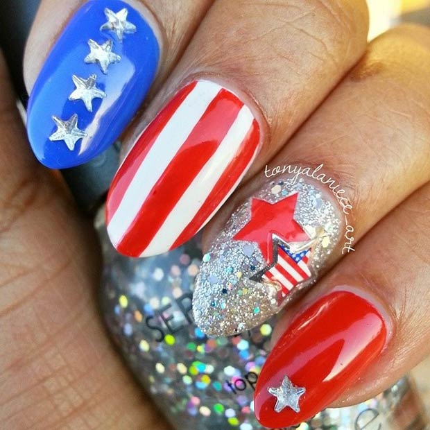 4th of July Stiletto Nails 