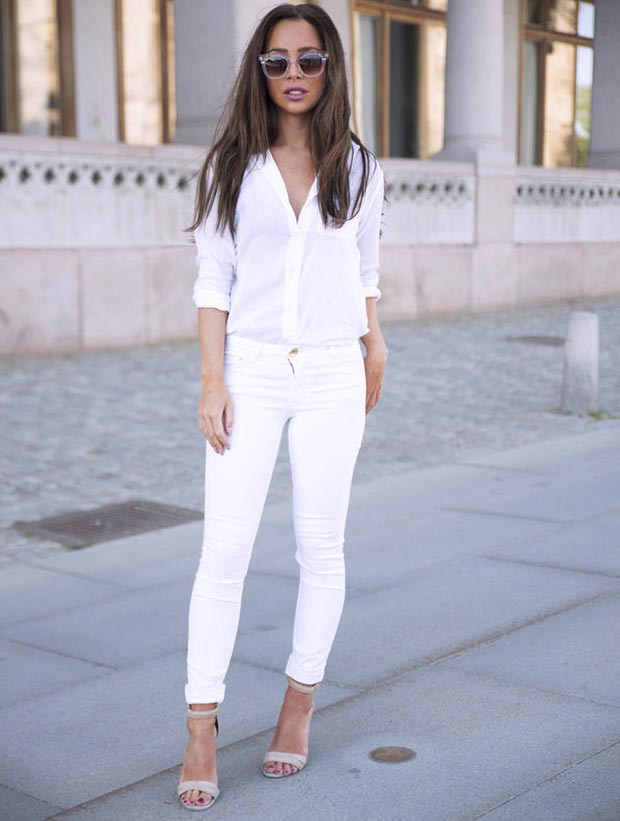 jean and white top outfit