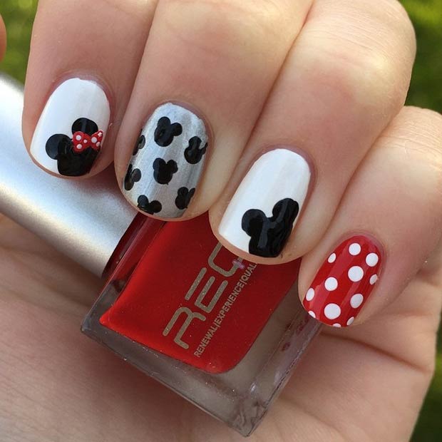 simple minnie mouse nail art