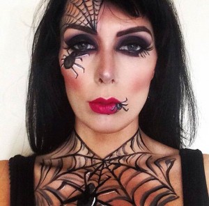 29 Jaw-Dropping Halloween Makeup Ideas - StayGlam