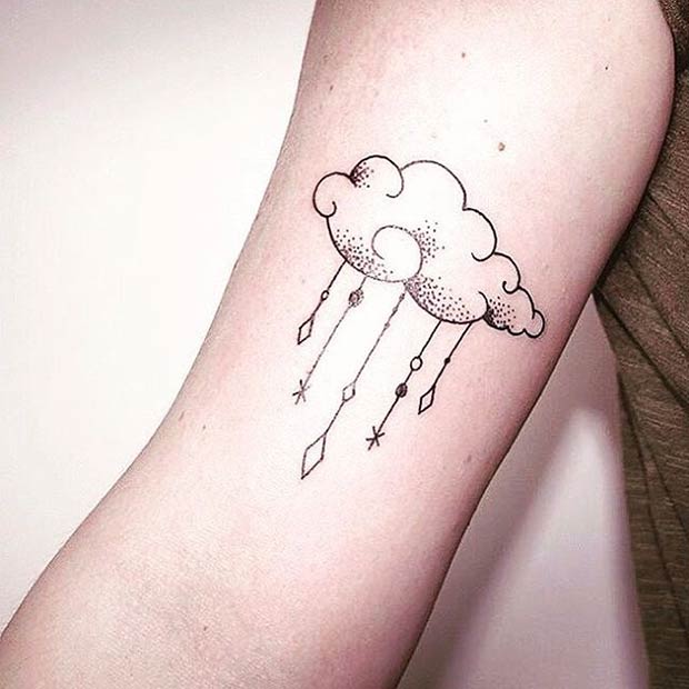 นุ่มนิ่มน่าสัมผัส! ไอเดียรอยสักก้อนเมฆ "Cute Cloud Tattoo" คว้าเมฆบนฟ้า