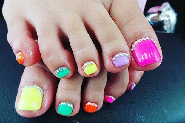 Colorful Neon Pedicure Design for Spring and Summer