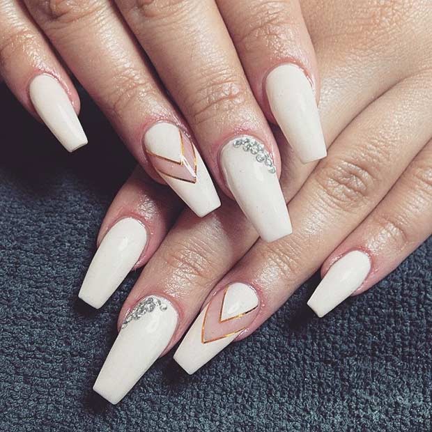 Long Neutral Coffin Nails