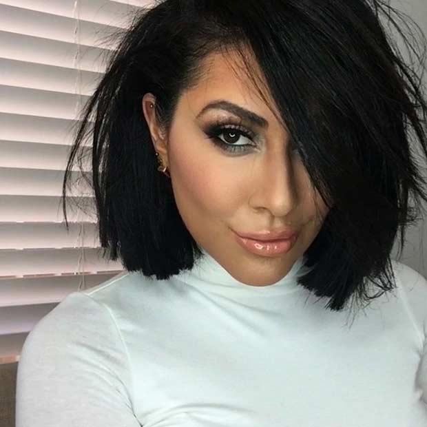 Messy Short Blunt Bob Hairstyle