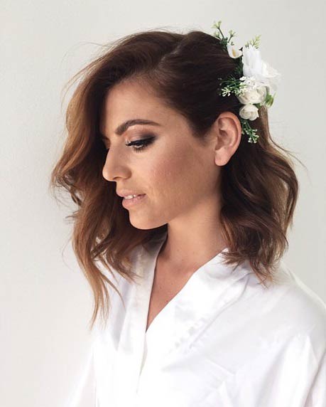 medium hairstyle for wedding