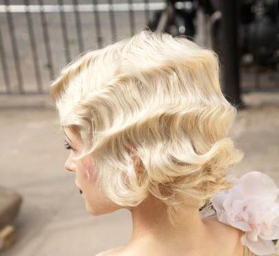 Wedding Wavy Hairstyle for Short Hair