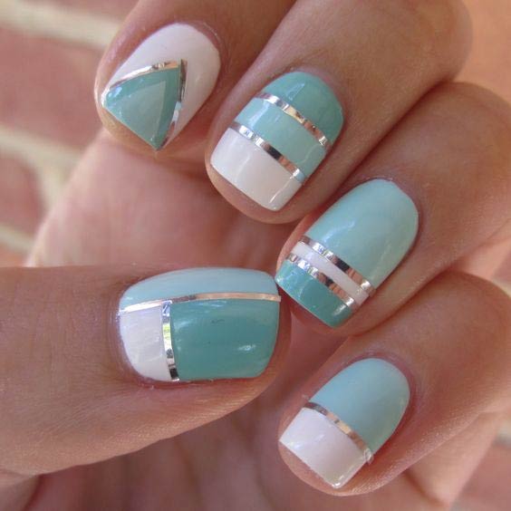 Blue and White Nail Design for Summer