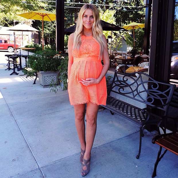 Maternity outfit ideas for summer