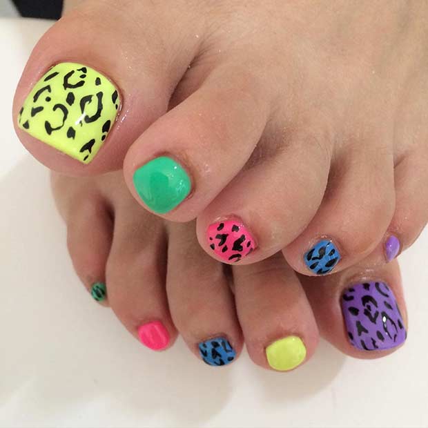Cheetah Print Toe Nail Design for Summer