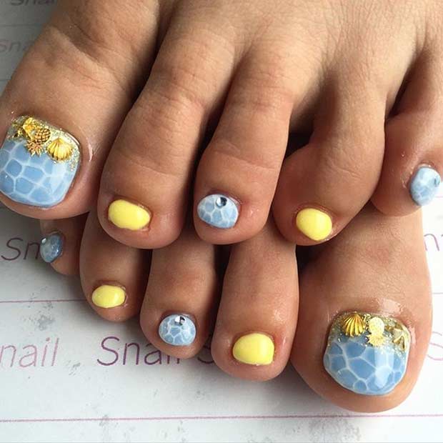 Blue and Yellow Toe Nail Design for Summer