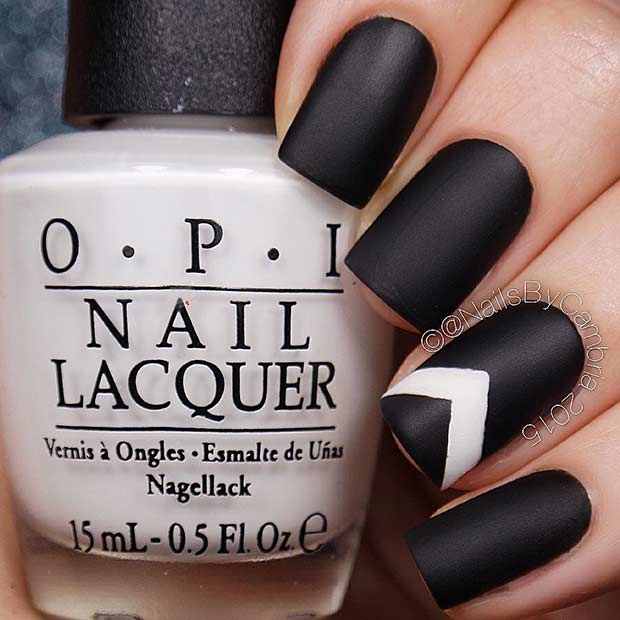 Black Nails with a Pop of White