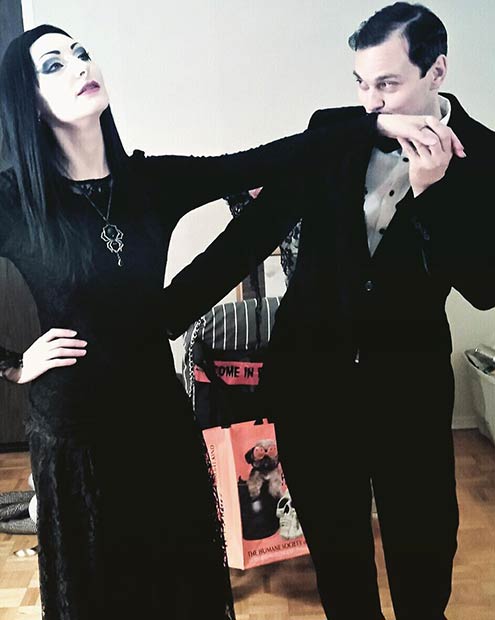 The Addams Family Couple Halloween Costume