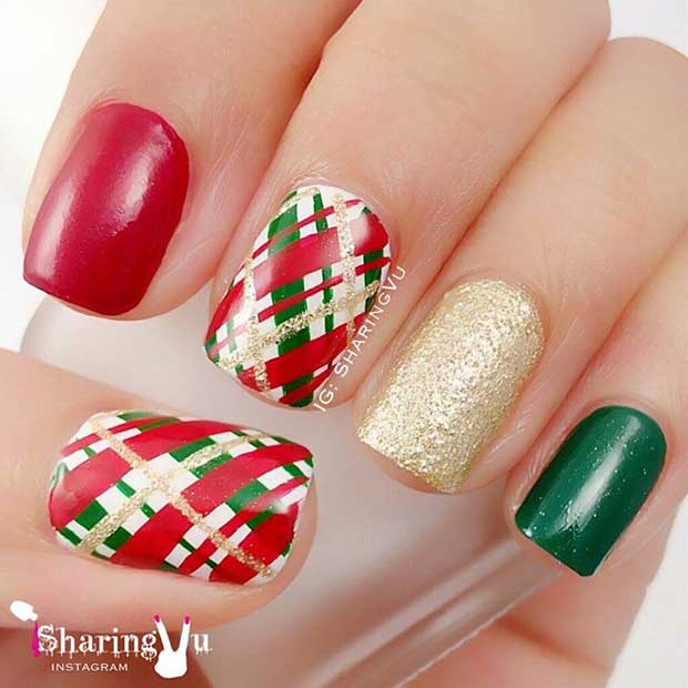 29 Easy Winter and Christmas Nail Ideas | StayGlam