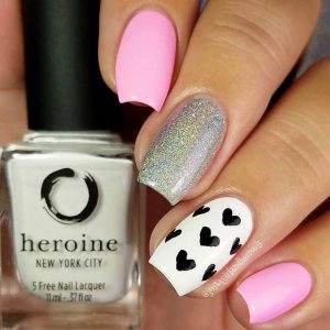 27 Pretty Nail Art Designs for Valentine's Day - StayGlam