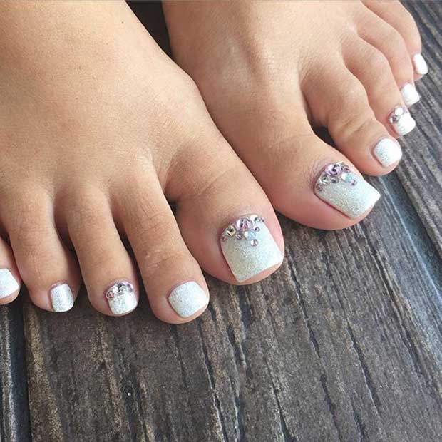 25 Eye-Catching Pedicure Ideas for Spring | Page 3 of 3 | StayGlam