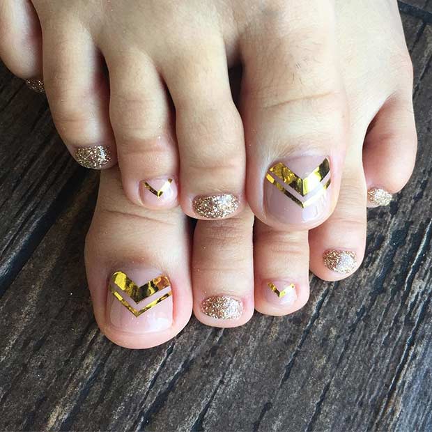 Gold Toe Nail Design for Spring and Summer