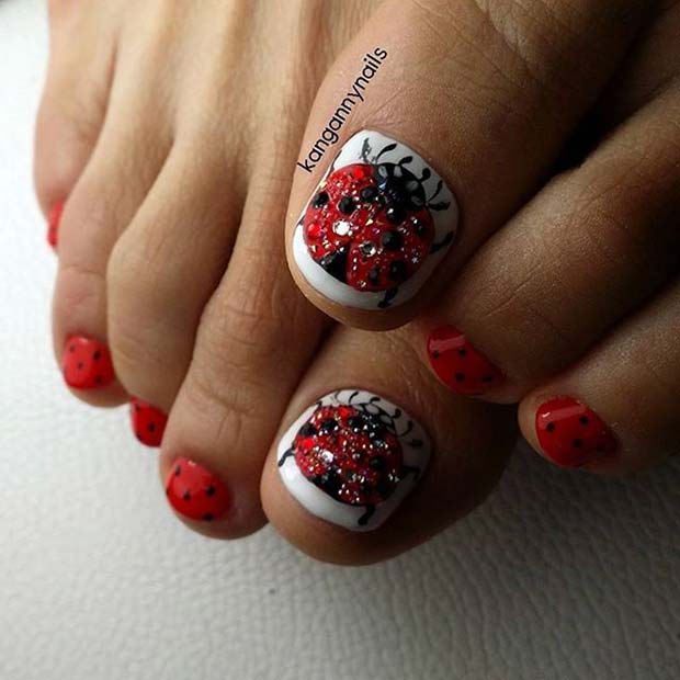 Sparkly Lady Bug Toe Nail Design for Spring