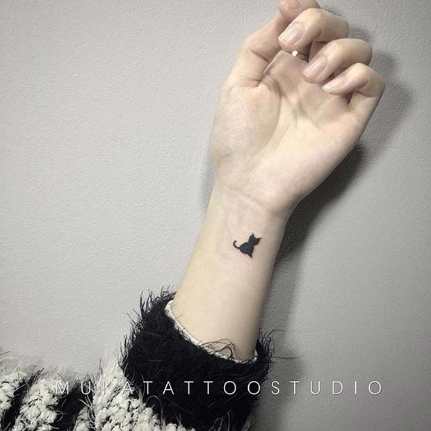 30 Wrist Tattoos Designs For Girls That Will Steal Your Heart  POPxo