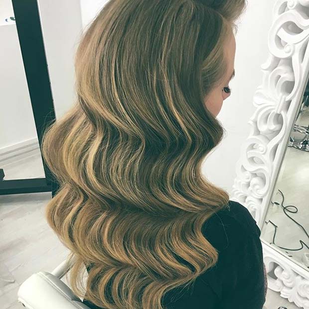 Vintage Glamour Wave Hair Idea for Prom