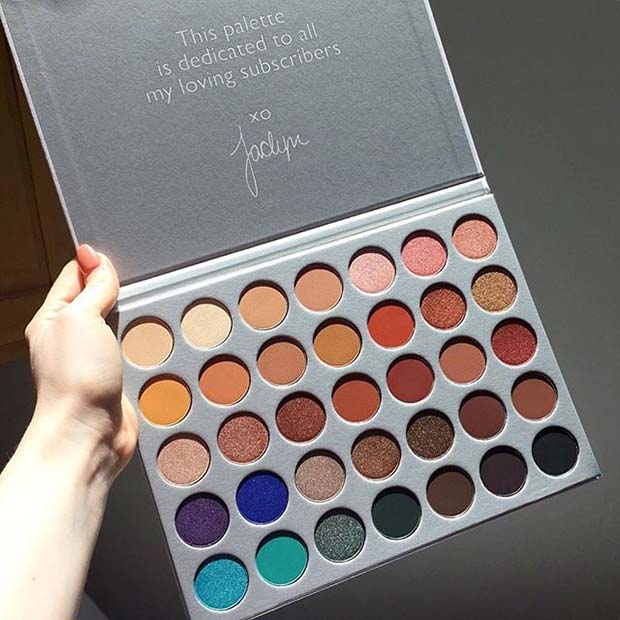 The Jaclyn Hill Morphe Palette for Hot Makeup Products You Need This Summer 