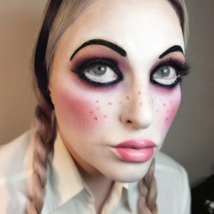 23 Easy, Last-Minute Halloween Makeup Looks - StayGlam