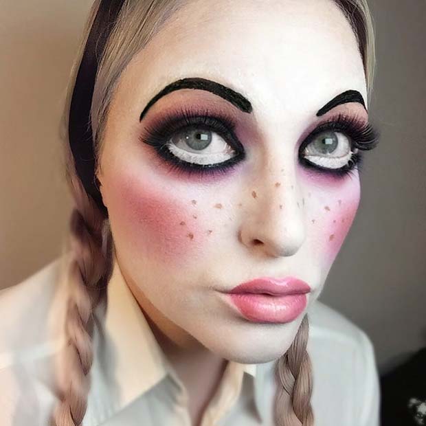Creepy Doll Makeup for Easy, Last-Minute Halloween Makeup Looks