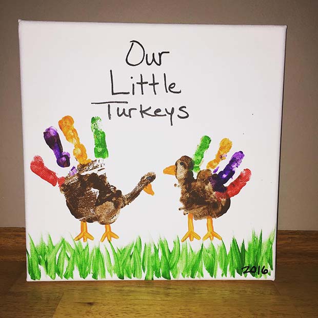 Hand Print Turkey for Thanksgiving Crafts
