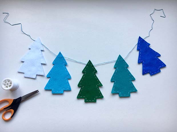 Christmas Tree Garland