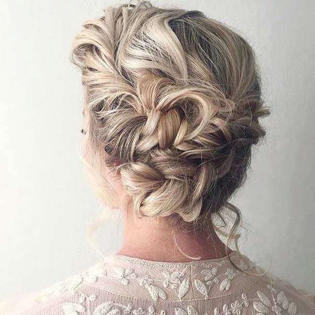 21 Cute Hairstyle Ideas For The Holidays Stayglam