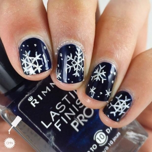 23 Latest Winter Inspired Nail Art Ideas - StayGlam