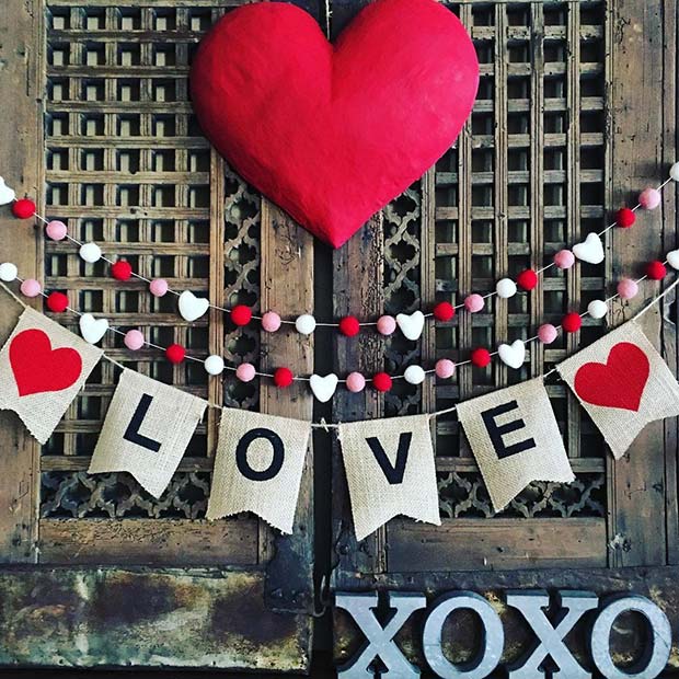 Love Garland and Heart Decor Idea