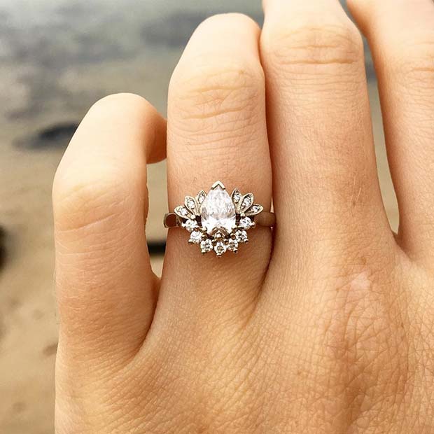 Unique Diamond Engagement Ring 