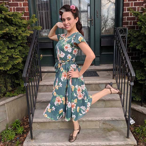 Vintage Outfit Idea for a Summer Wedding 