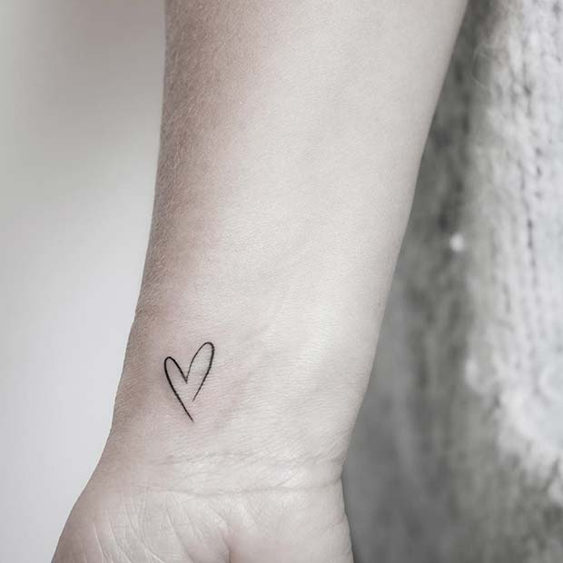 Pin by Basinska on Zapisane na szybko in 2023  Simple heart tattoos Small  heart tattoos Heart outline tattoo