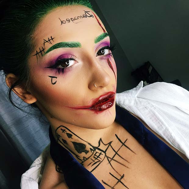 Â Joker Halloween Makeup Look for Women 