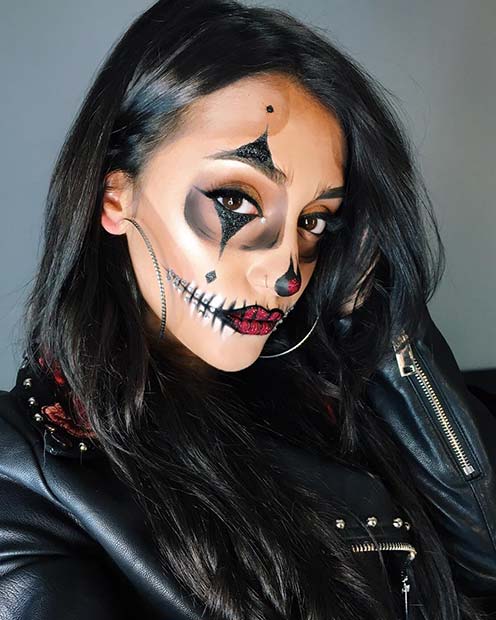 Sexy Clown Makeup Idea for Halloween