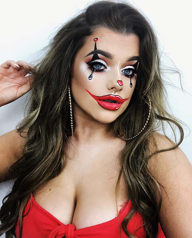 Cute Clown Makeup Idea for Halloween 2018