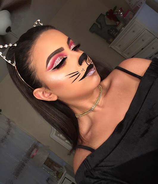 Pretty Halloween Cat Makeup