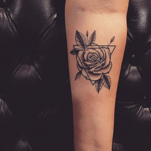 23 Triangle Tattoo Ideas You're Going to Be Obsessed With - StayGlam