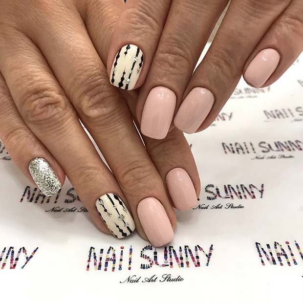 Elegant Light Nails with Stylish Accent Nails
