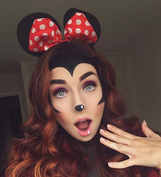 Cute Minnie Mouse Halloween Makeup and Costume Idea