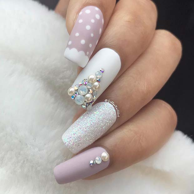 Elegant Holiday Nails 