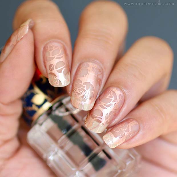 Elegant Rose Gold Nails 