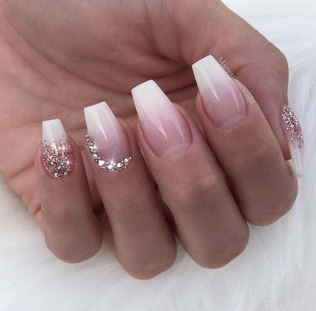 Short Almond French Ombré Nail with Diamond – auraxnail